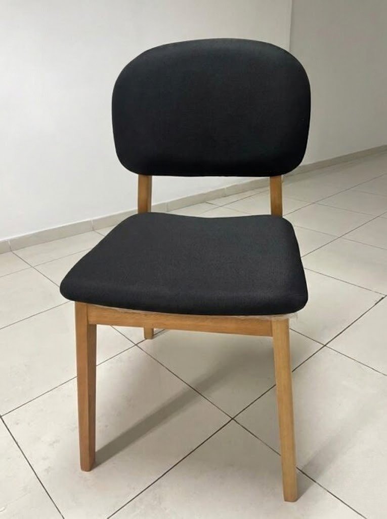 Mesa Berlim 100 Cinamomo/Off White com 4 Cadeiras Gaya Linho Preto 09 – CEL MÓVEIS + J SILVA MÓVEIS - Imagem 2