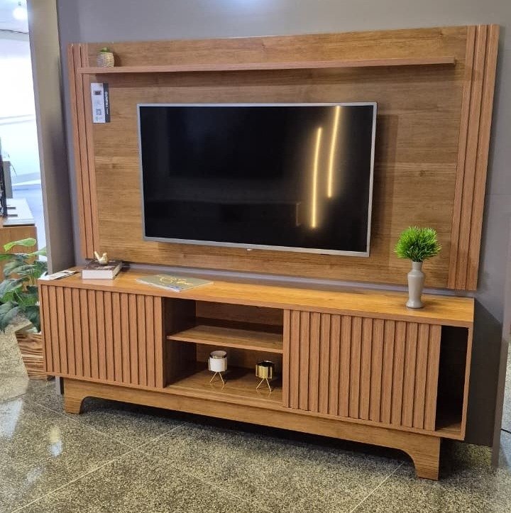 Painel + Rack até 70″ Trunfo Cinamomo – JCM MOVELARIA